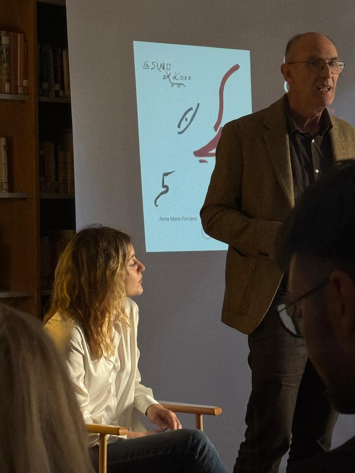 Ilaria Monti e Alberto Timossi durante l'incontro.